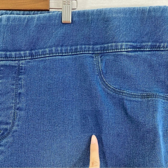 New Old Navy Super Skinny Mid-Rise Stretch  Pull-on Jeans Size 28 - Picture 10 of 10